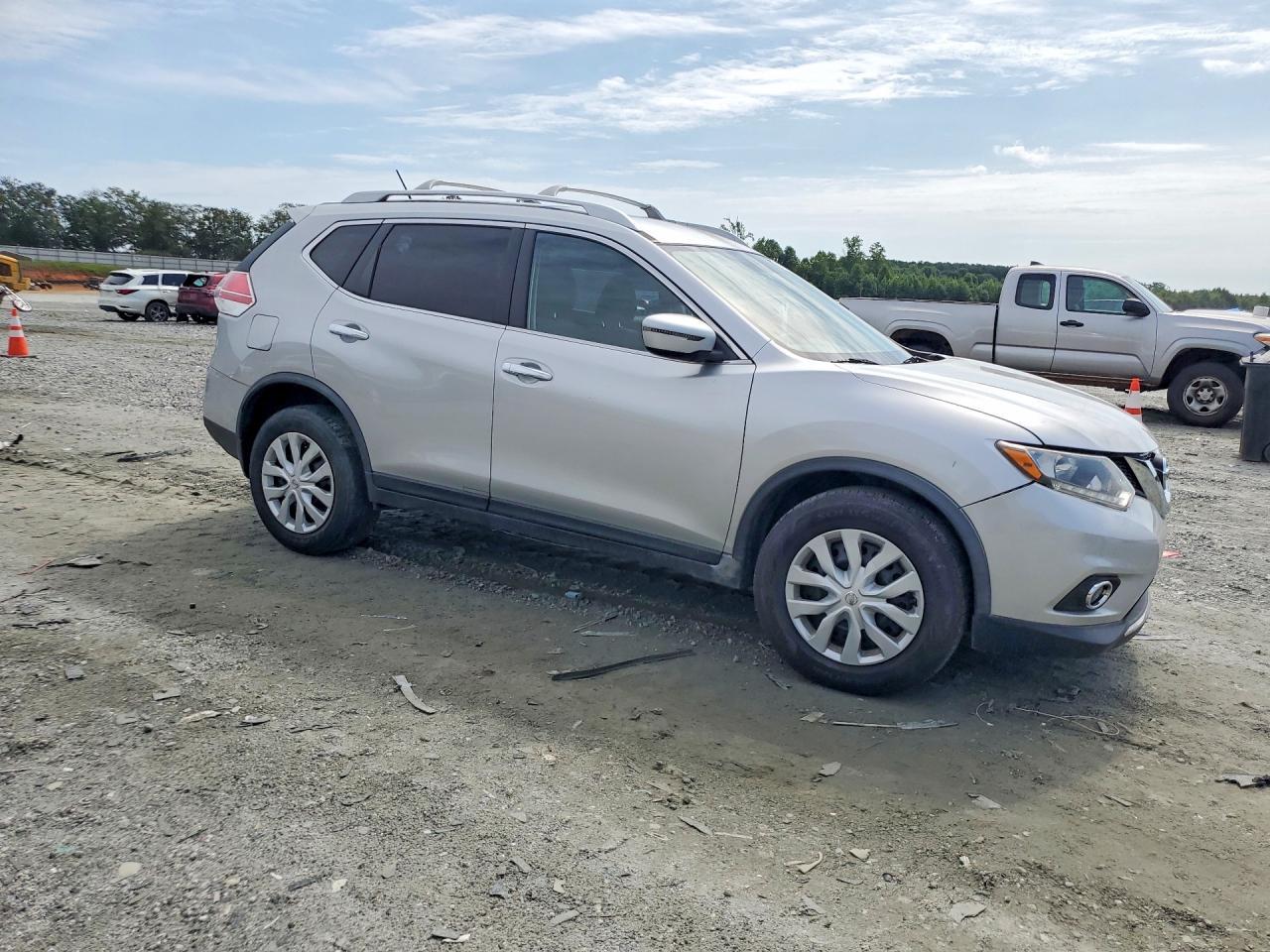 2016 Nissan Rogue S - Фото 4