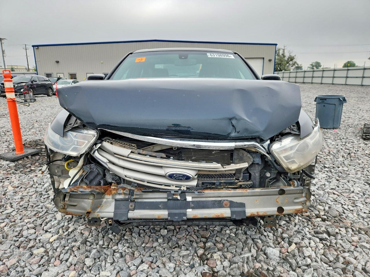 2014 Ford Taurus Sel - Image 5