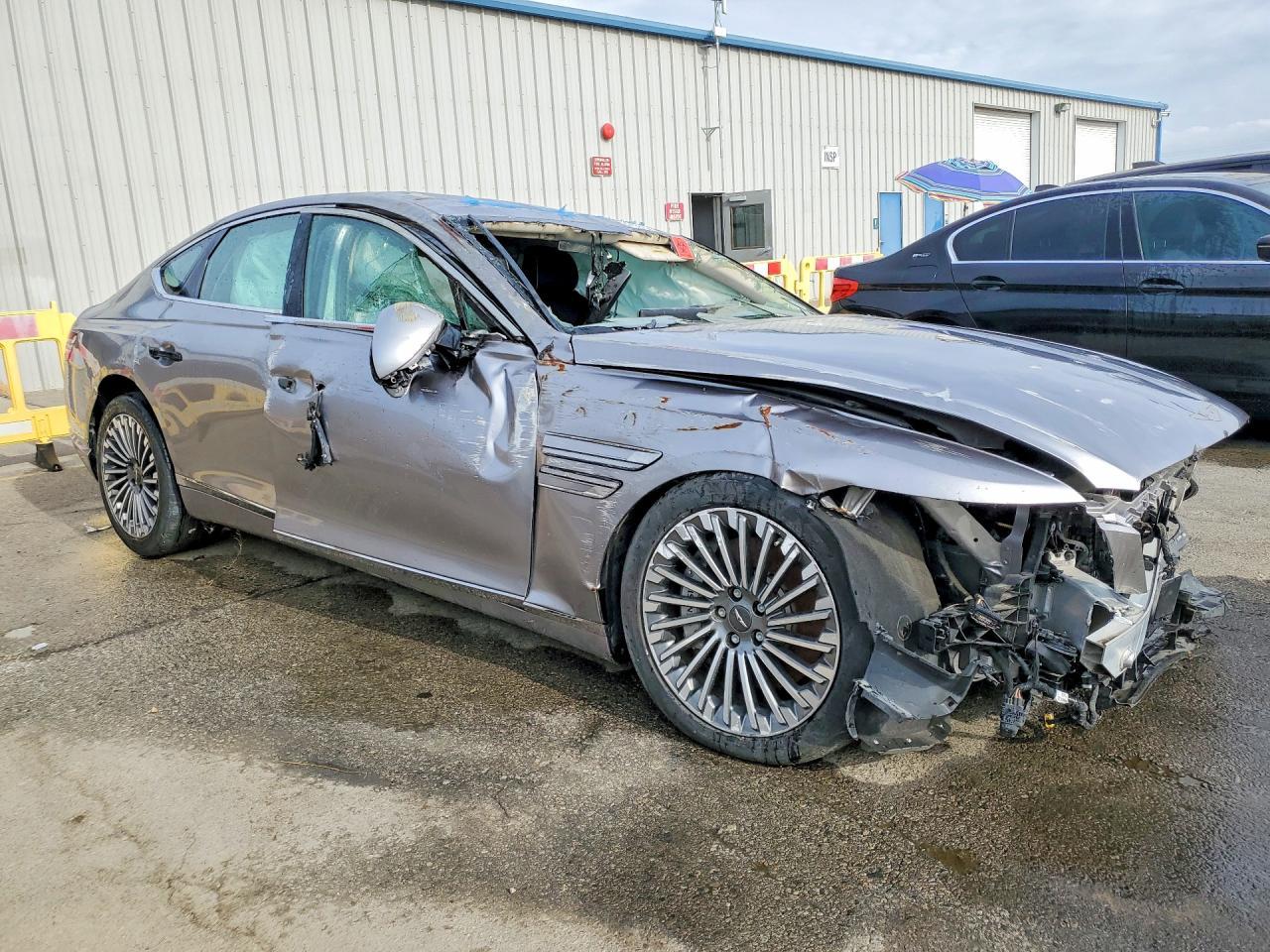 2023 Genesis G80 - Image 4