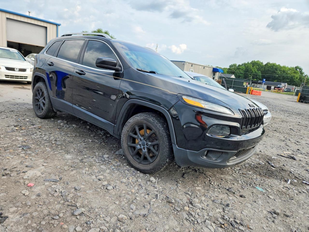 2017 Jeep Cherokee Latitude - Фото 4