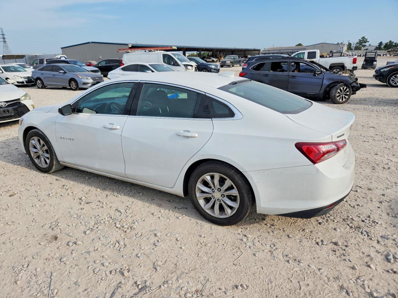2021 Chevrolet Malibu Lt - Image 2