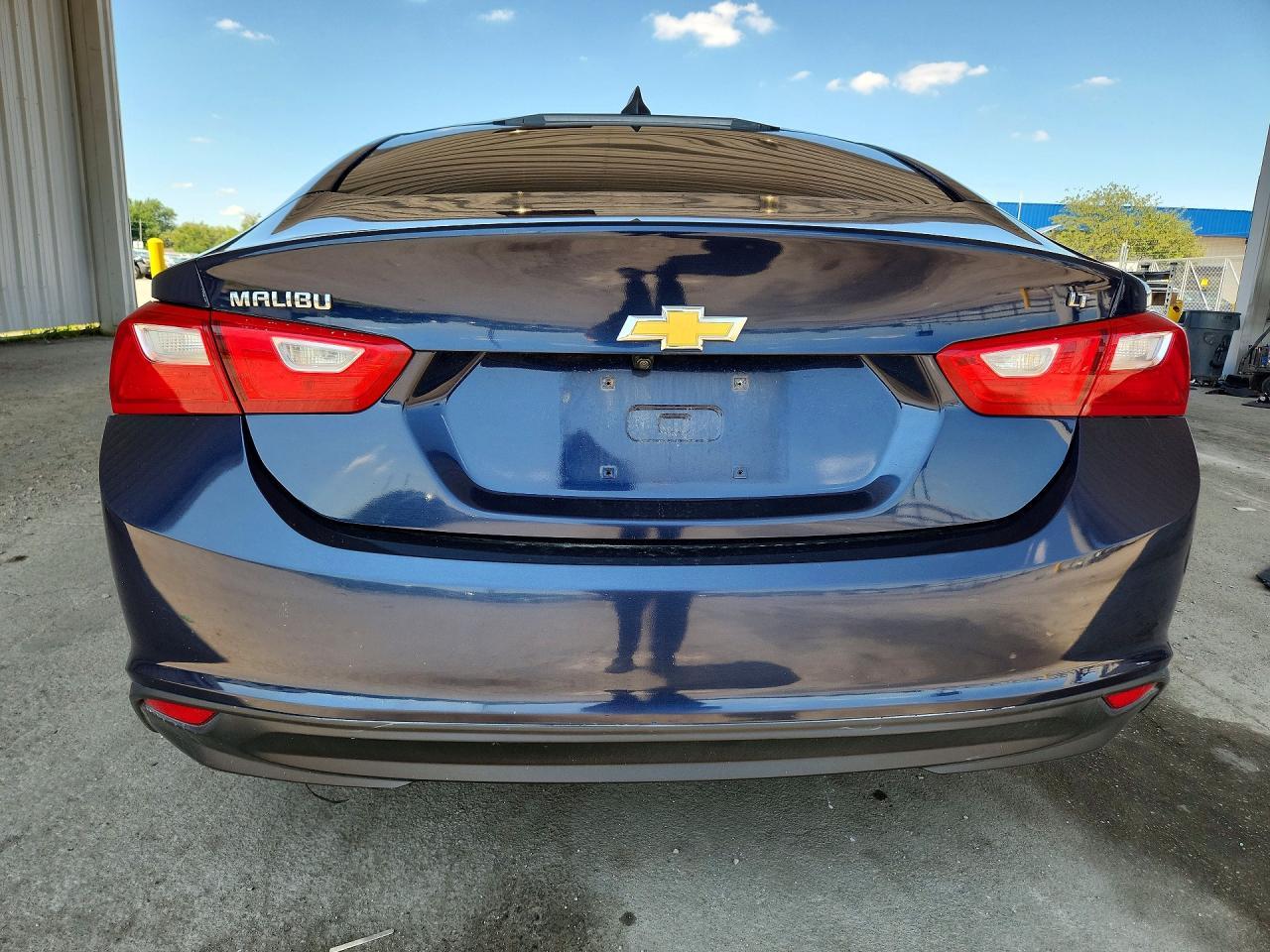2016 Chevrolet Malibu Ls - Image 6