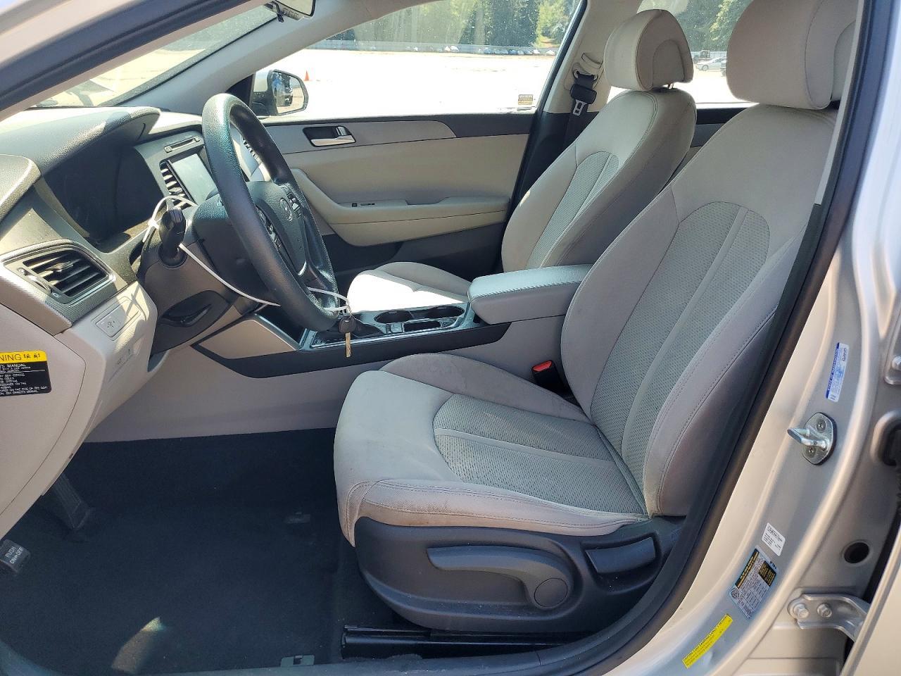2017 Hyundai Sonata Se - Фото 7