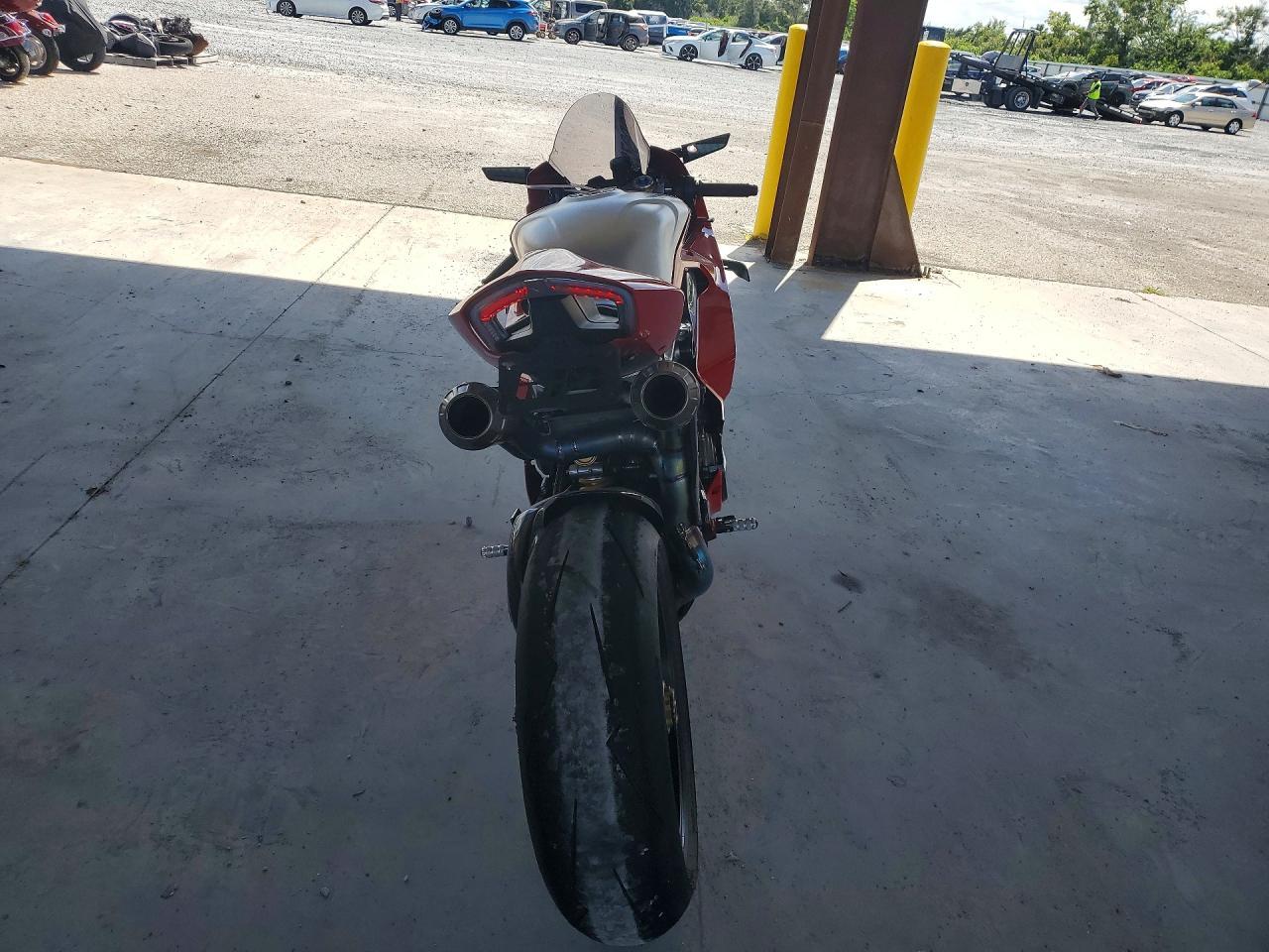 2023 Ducati Panigale V4 R - Image 4