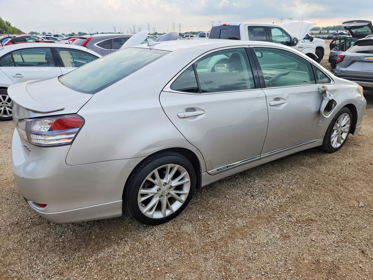 2010 Lexus Hs 250H - Фото 3