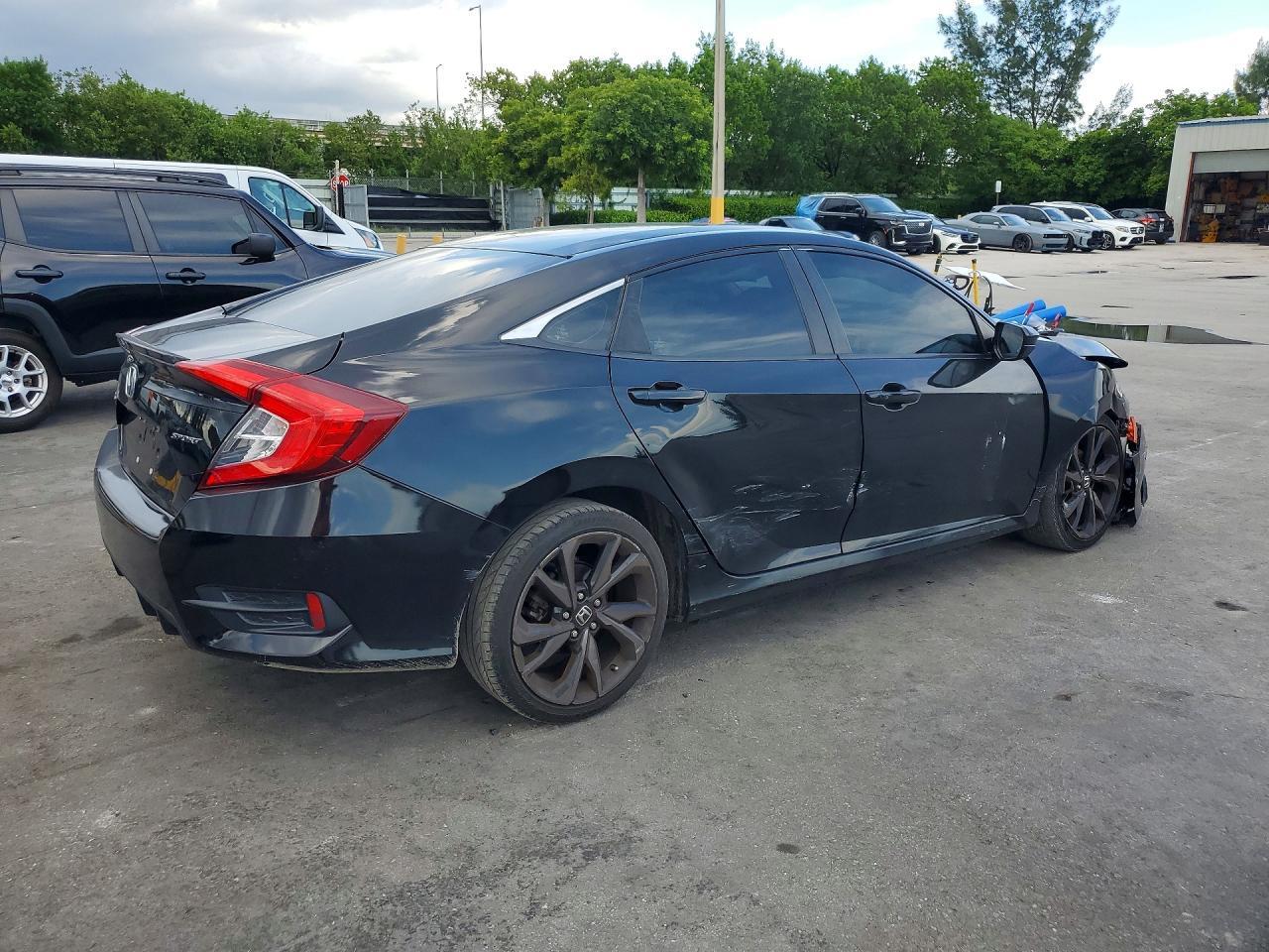 2020 Honda Civic Sport - Фото 3