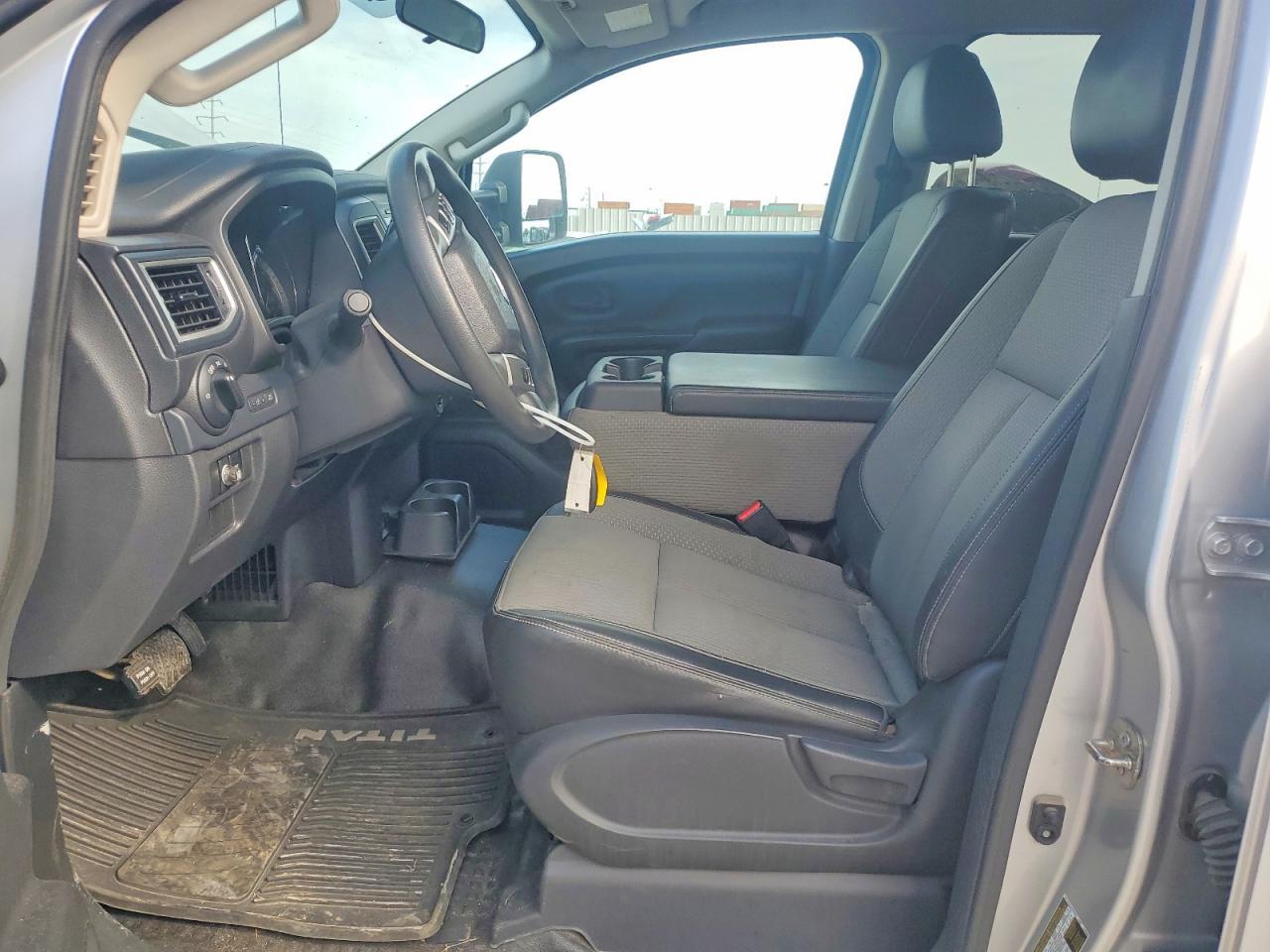 2017 Nissan Titan Xd S - Фото 7