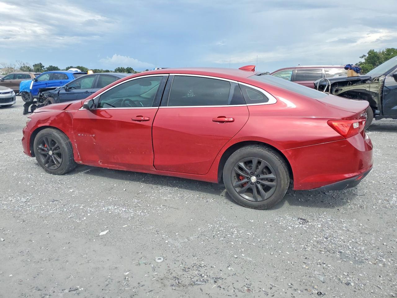 2018 Chevrolet Malibu Lt - Фото 2