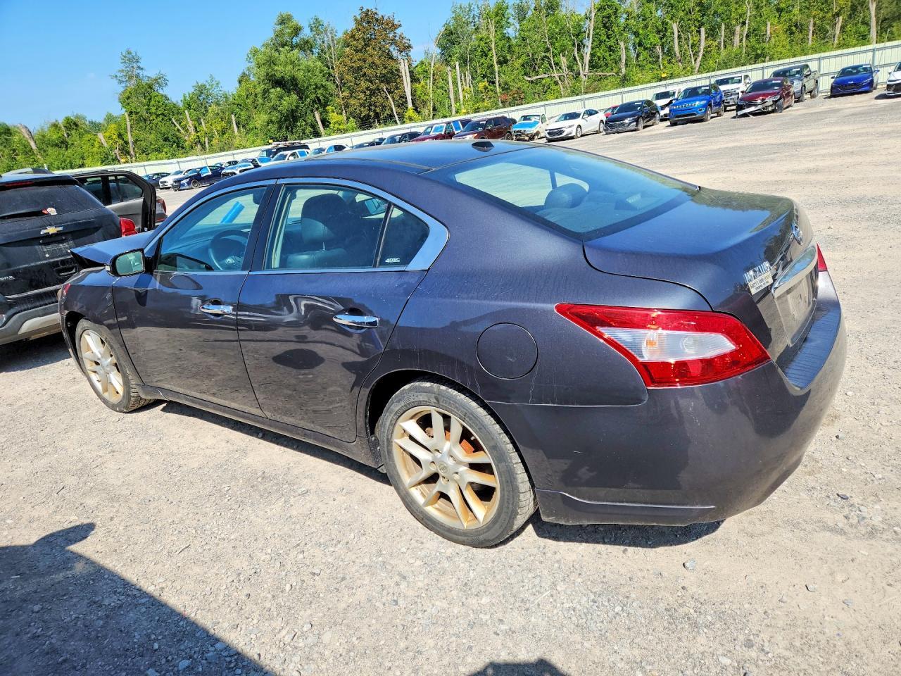 2011 Nissan Maxima 3.5 S - Фото 2