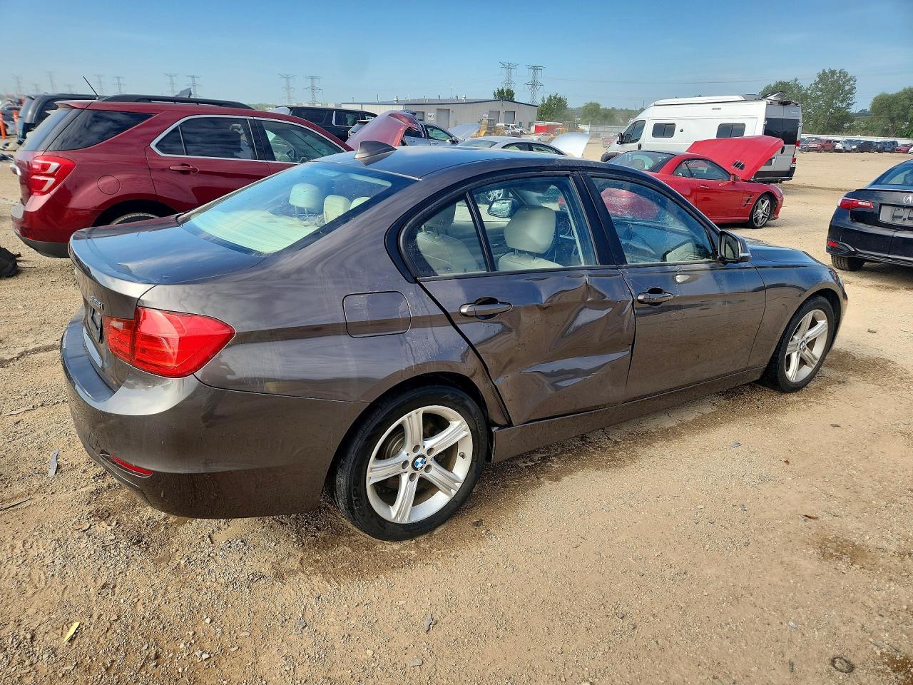 2013 BMW 328 I - Фото 3