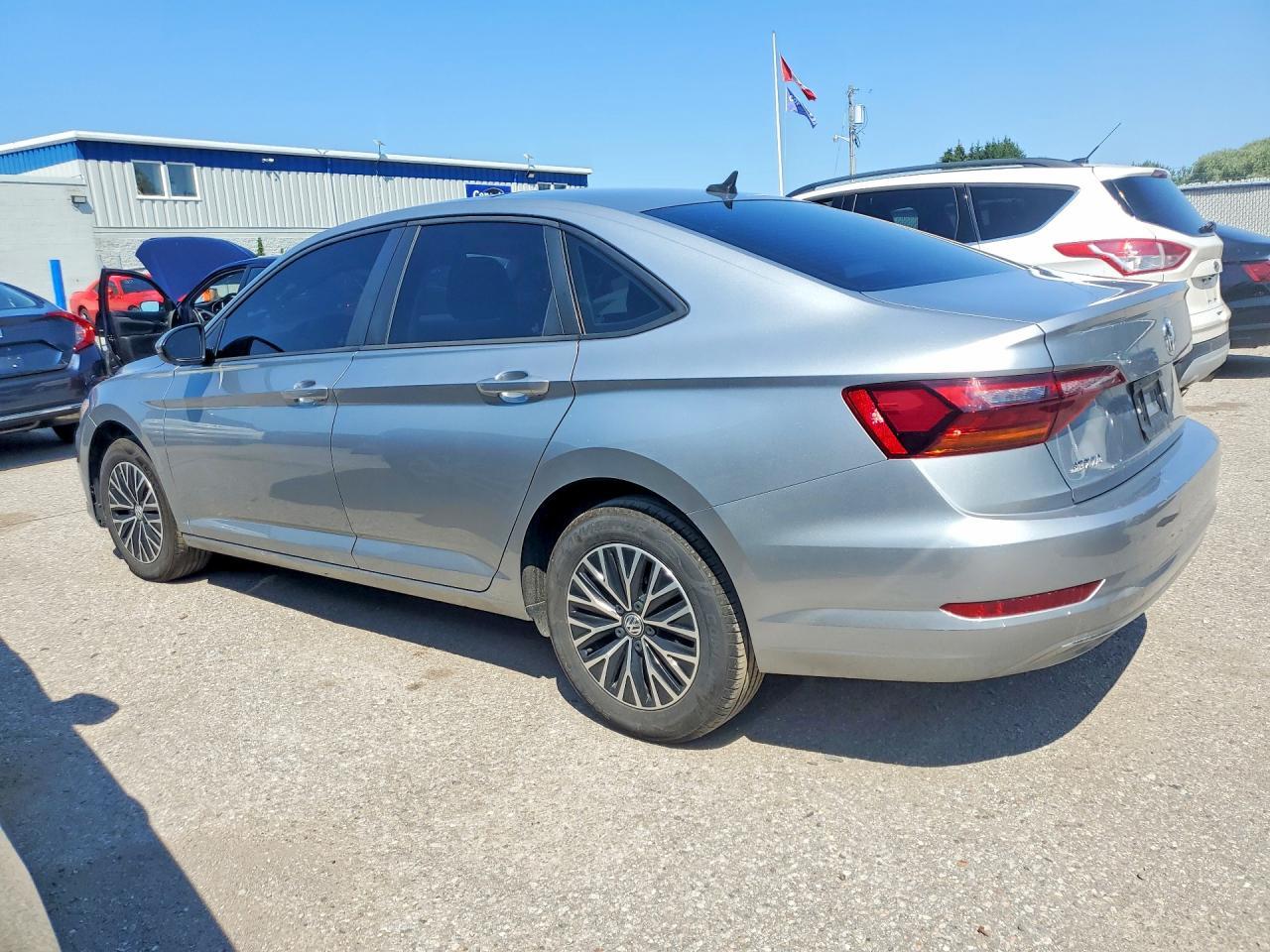 2019 Volkswagen Jetta Sel - Фото 2