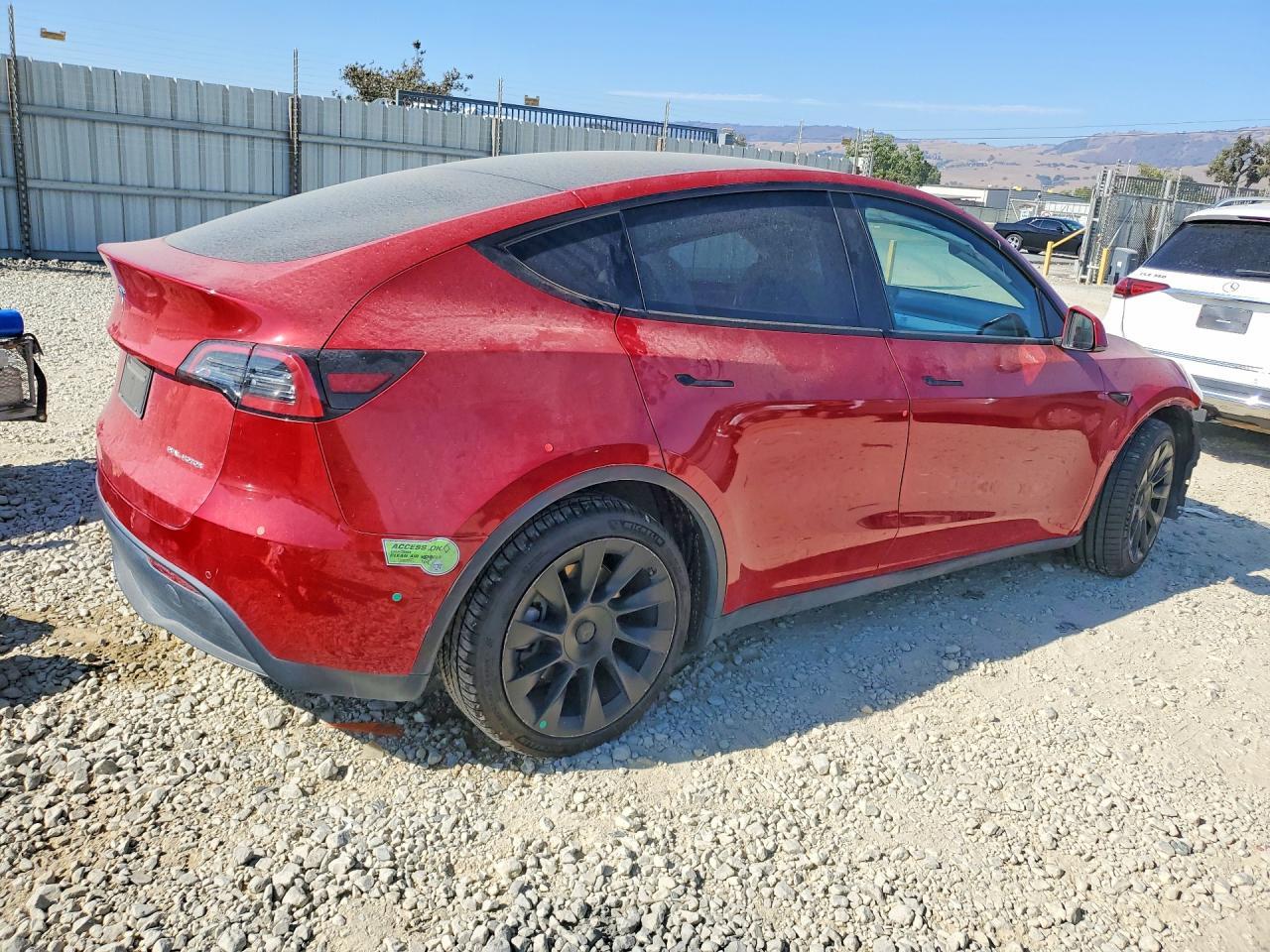 2022 Tesla Model Y - Фото 3