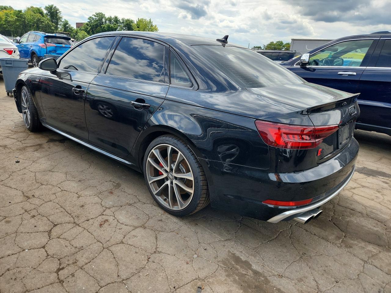 2018 Audi S4 Premium Plus - Фото 2