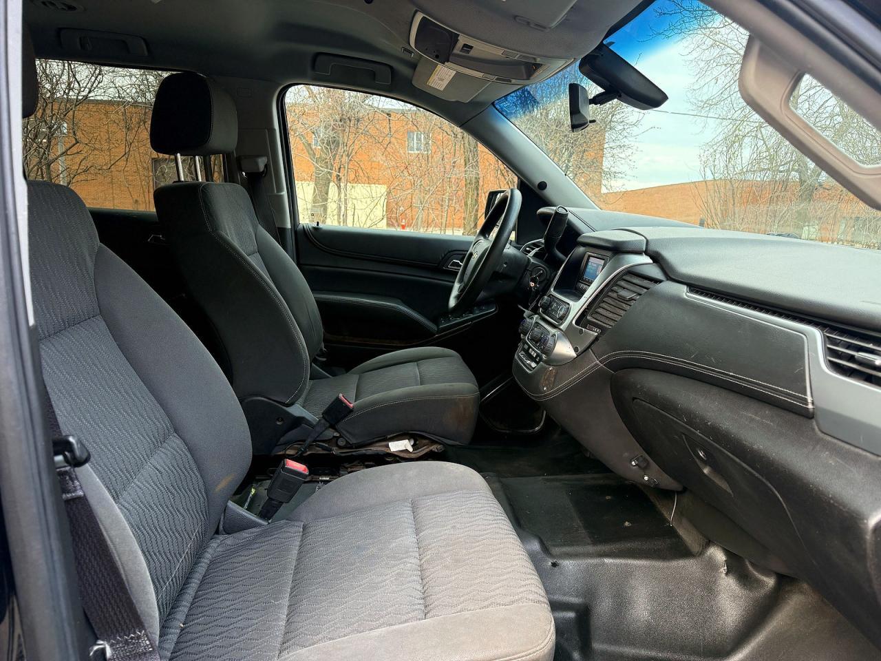 2015 Chevrolet Suburban K1500 - Фото 5
