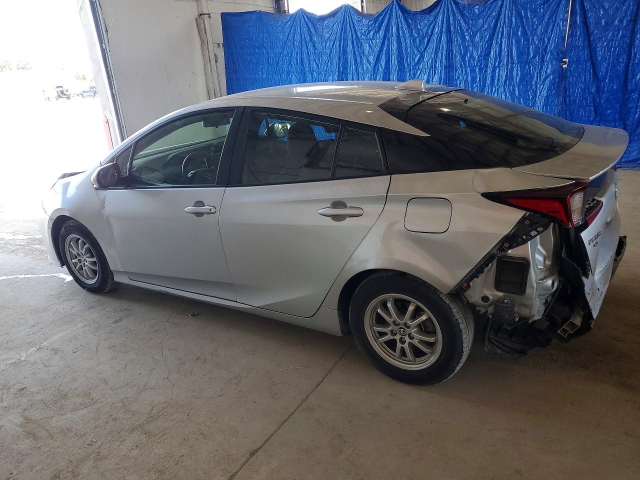 2019 Toyota Prius Le Awd-E - Image 2