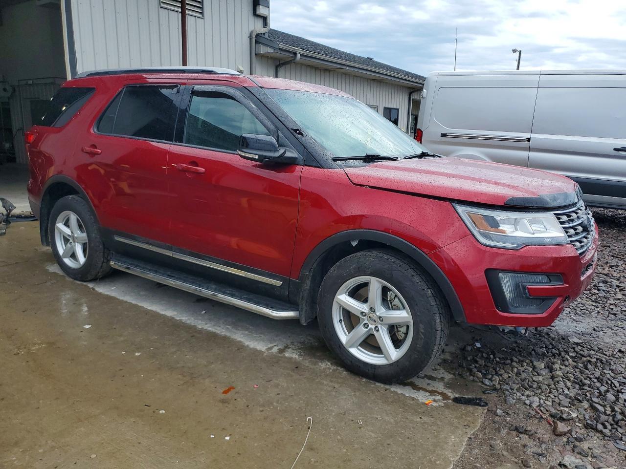 2016 Ford Explorer Xlt - Фото 4