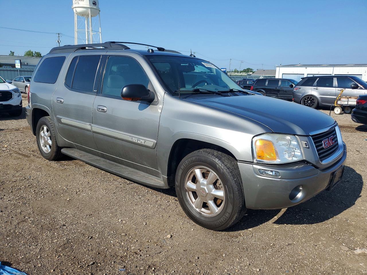 2005 GMC Envoy Xl - Image 4