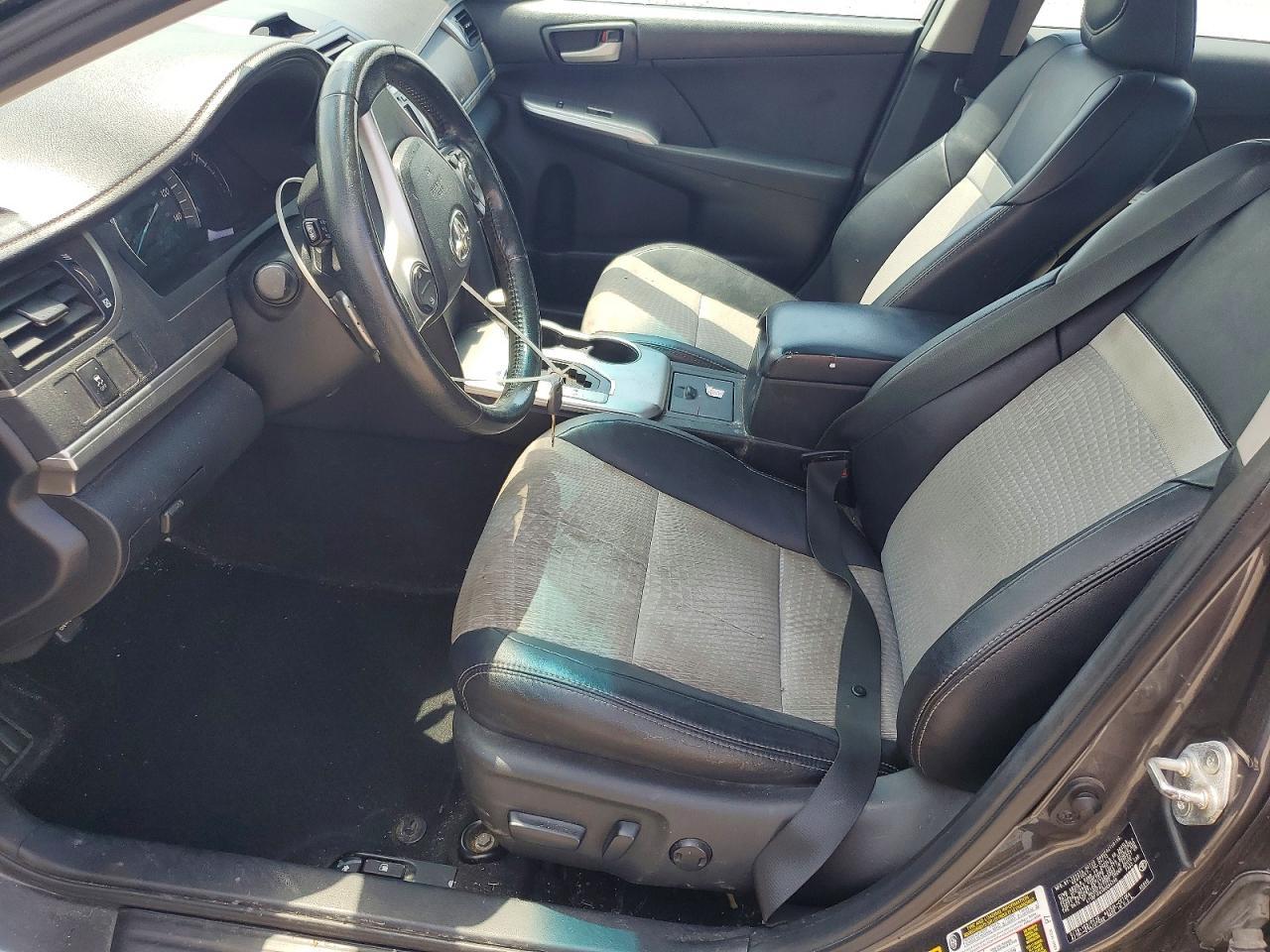 2013 Toyota Camry Se - Image 7