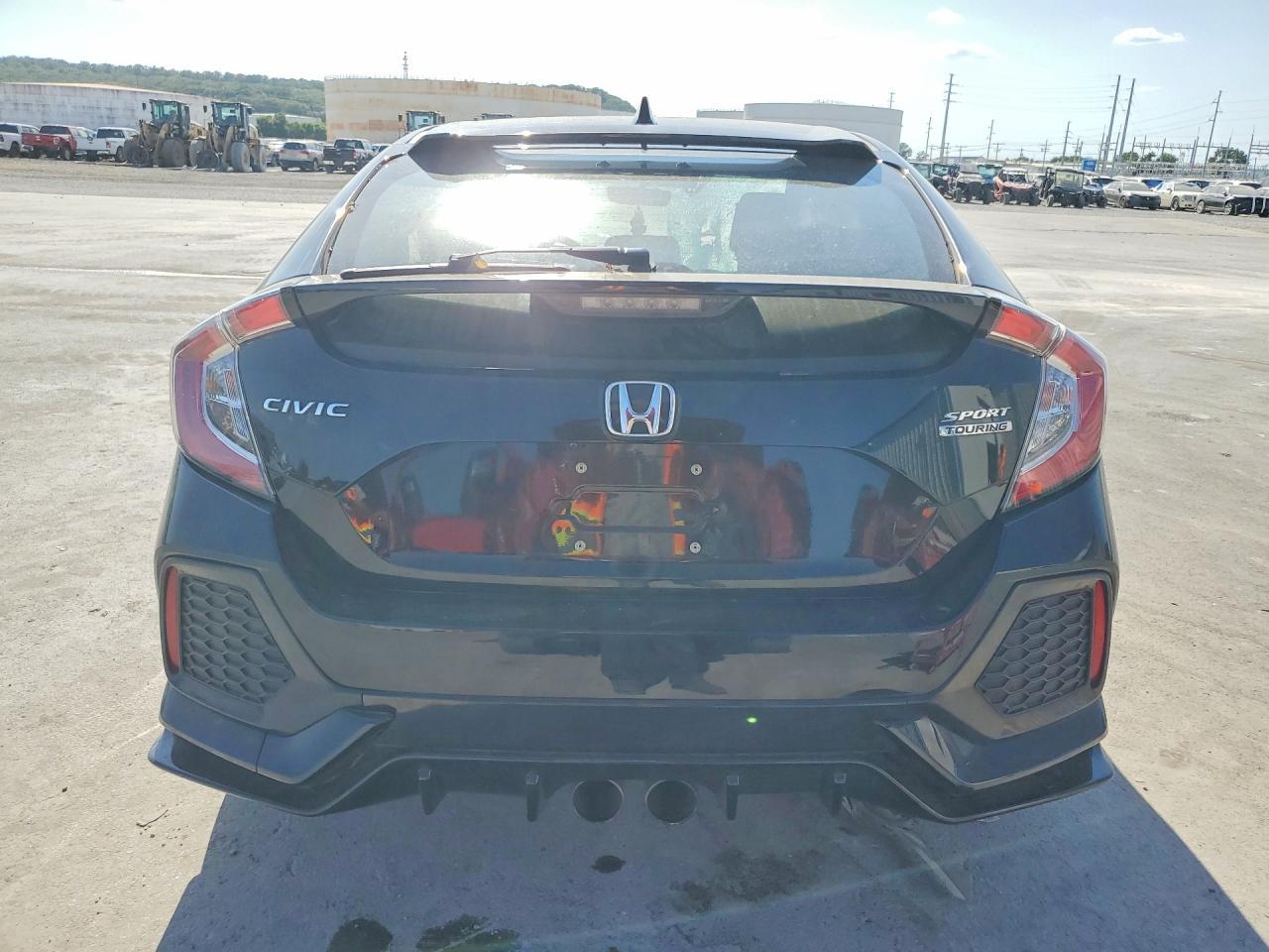 2021 Honda Civic Sport Touring - Фото 6