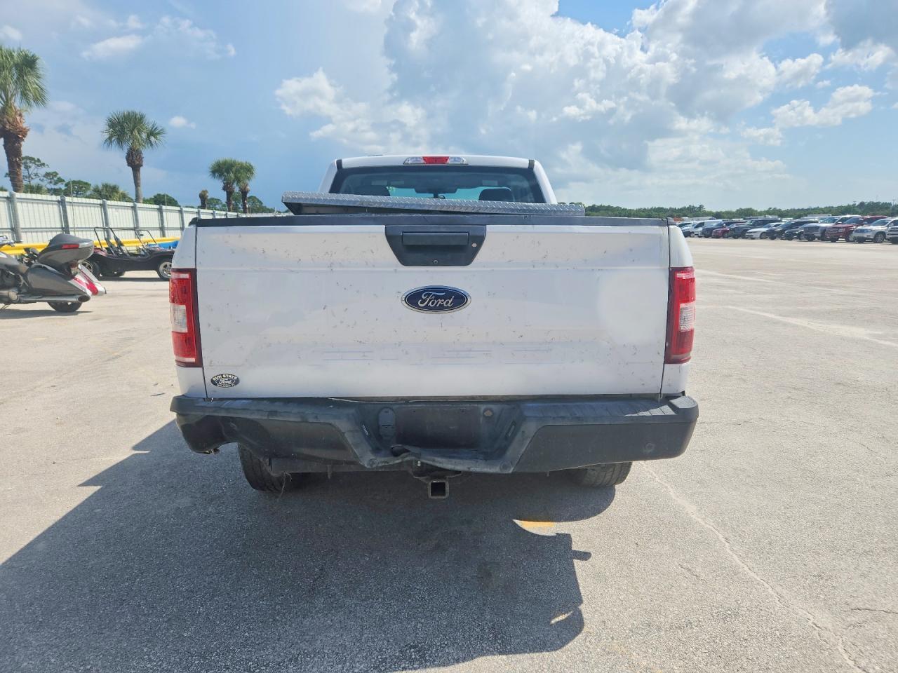 2019 Ford F150 - Фото 6