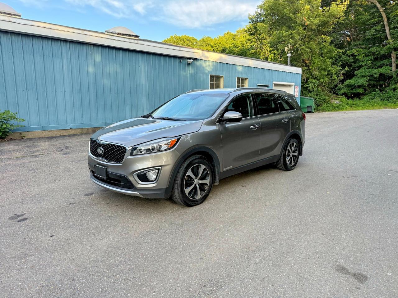2016 Kia Sorento Ex - Image 2
