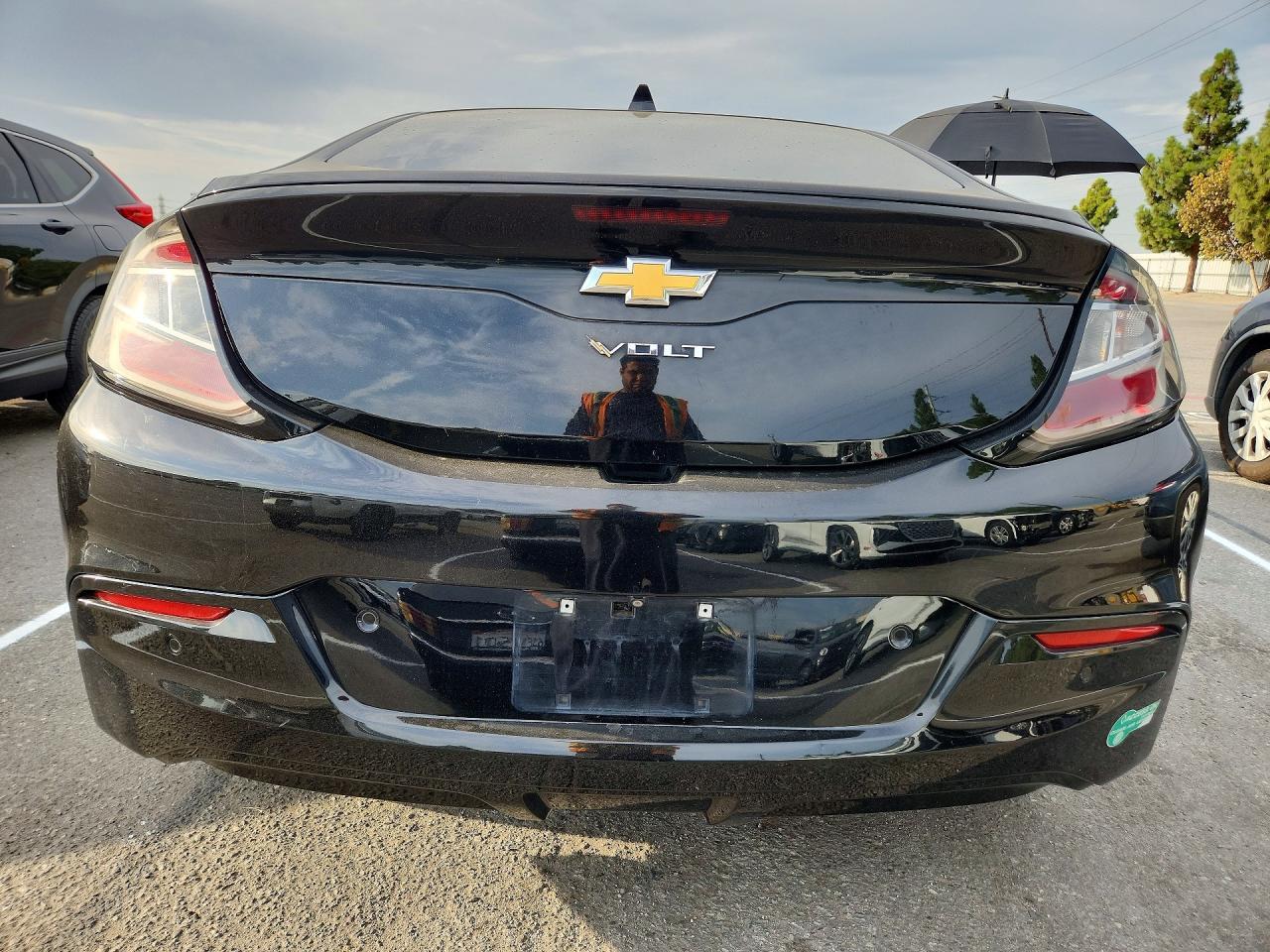2017 Chevrolet Volt Premier - Image 6