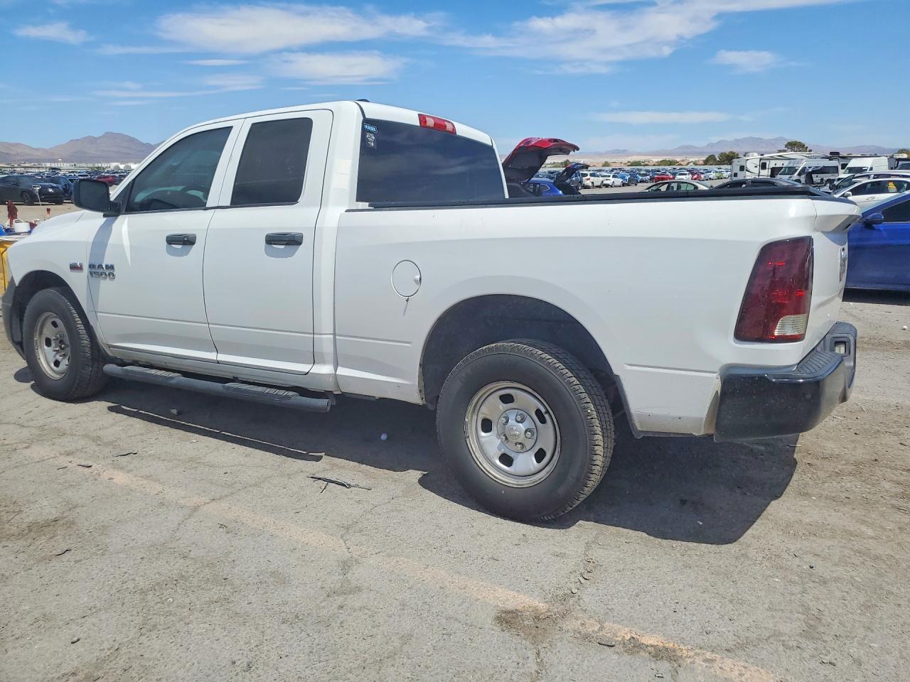 2016 Ram 1500 St - Фото 2