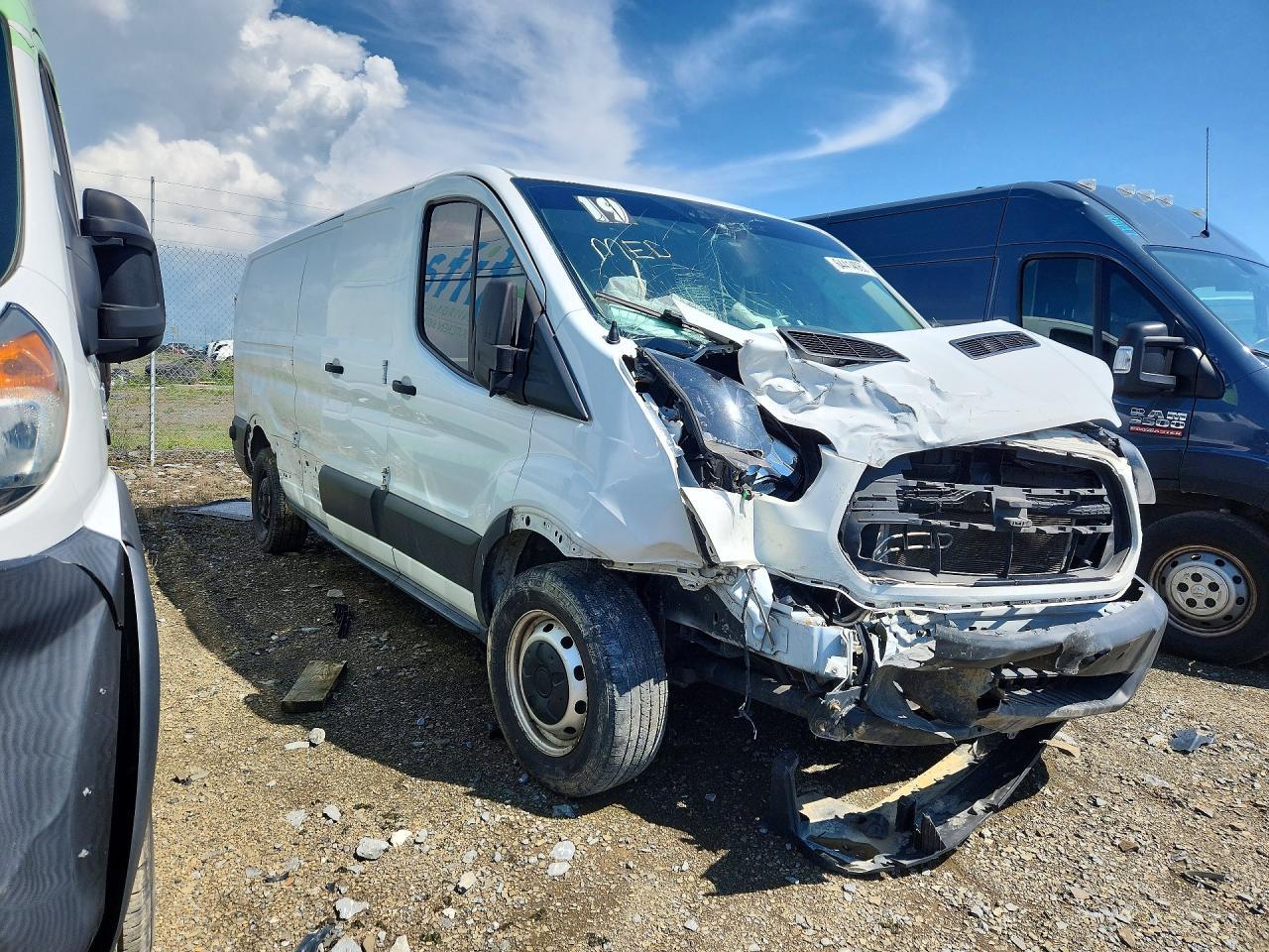 2019 Ford Transit 250 - Delivery Van - Фото 4
