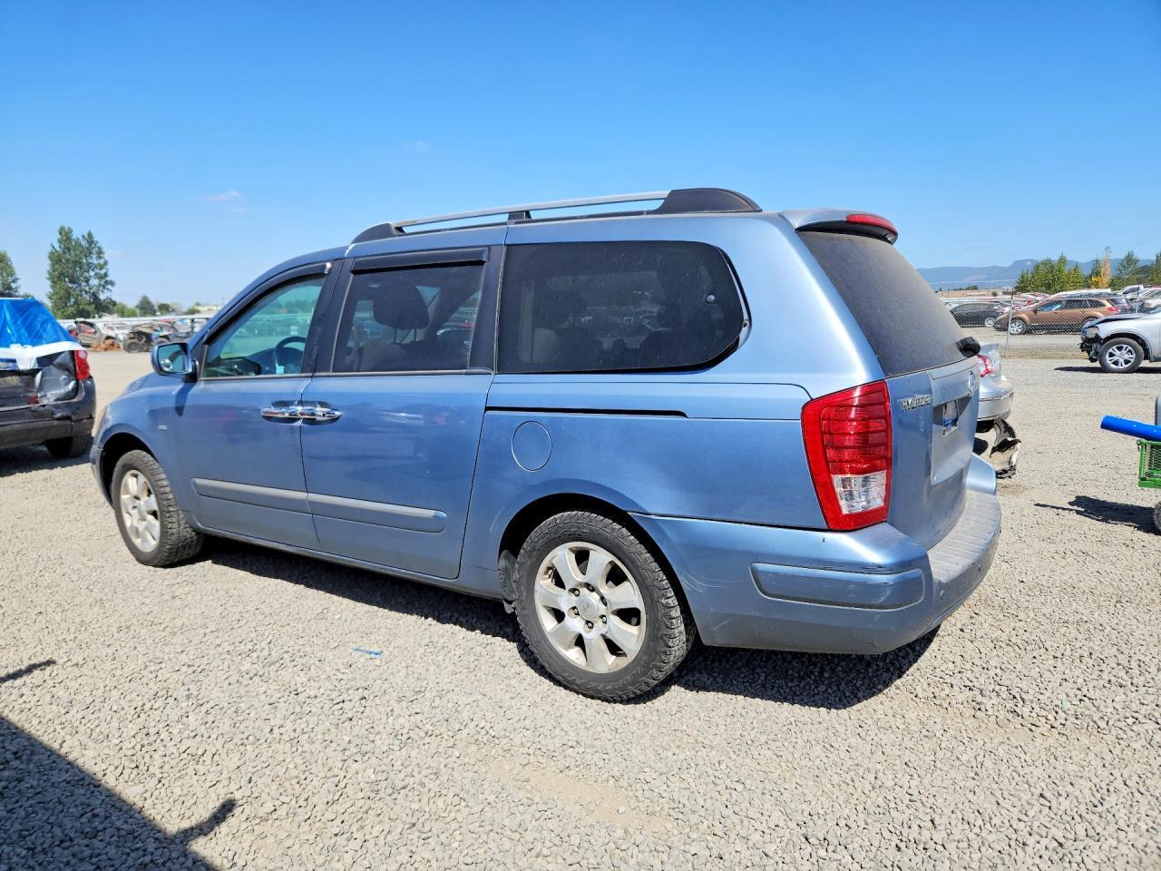 2007 Hyundai Entourage Gls - Фото 2