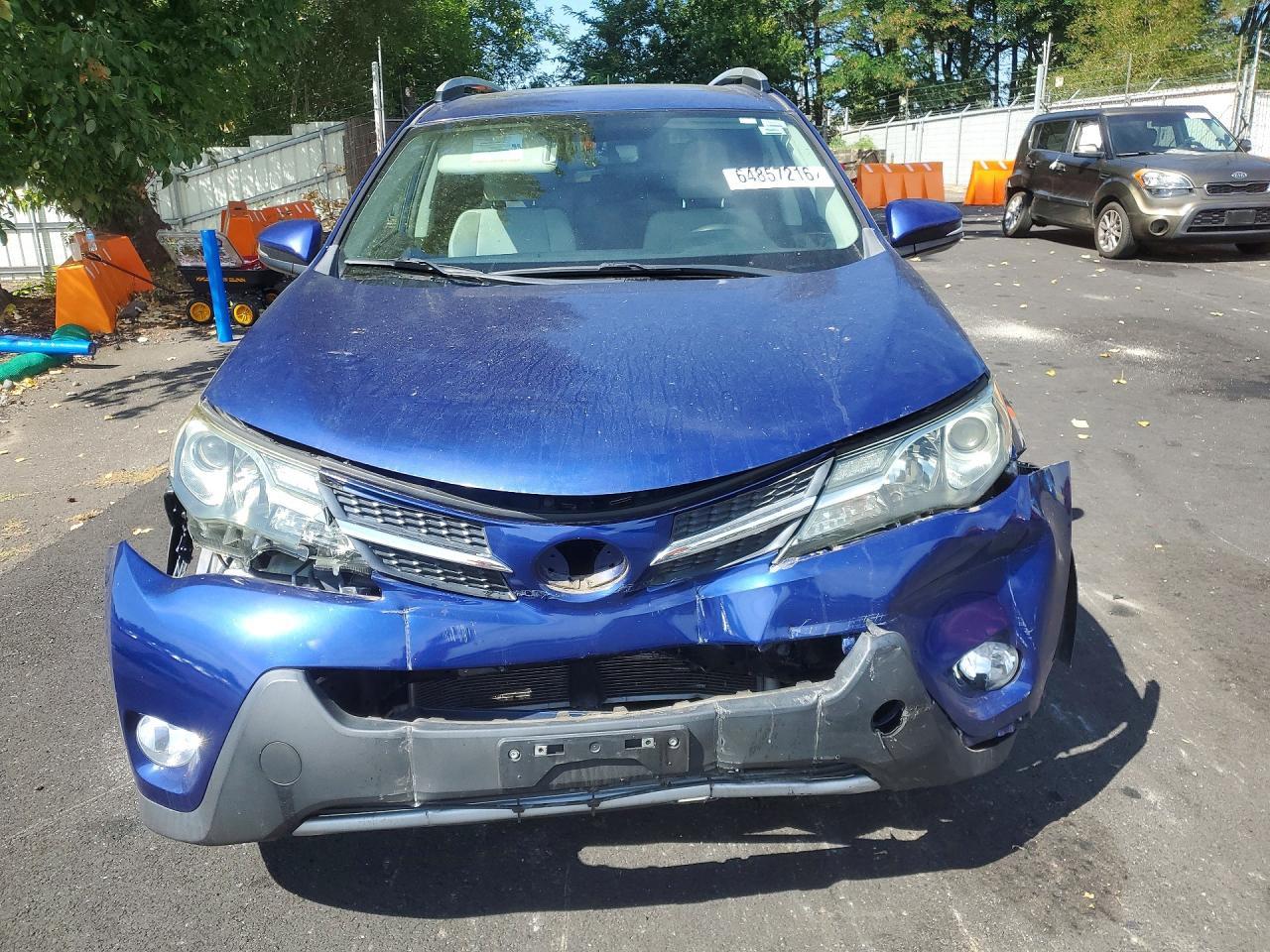 2015 Toyota Rav4 Xle - Image 5