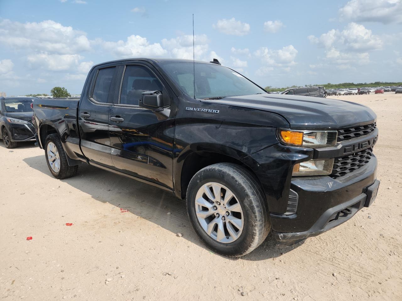 2021 Chevrolet Silverado C1500 Custom - Фото 4