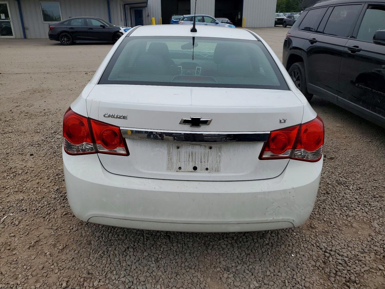 2014 Chevrolet Cruze Lt - Image 6