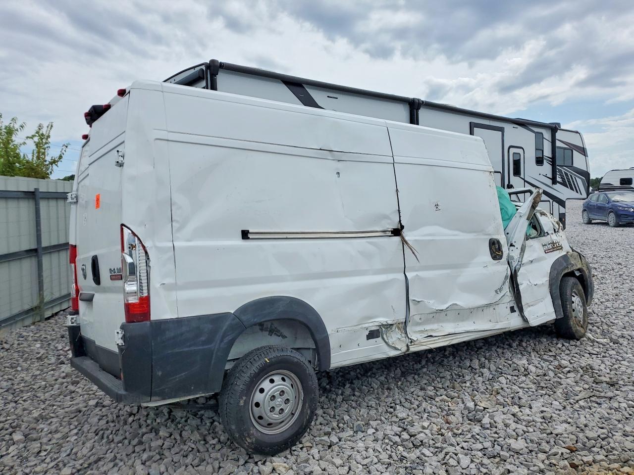 2020 Ram Promaster 2500 - Delivery Van - Фото 3