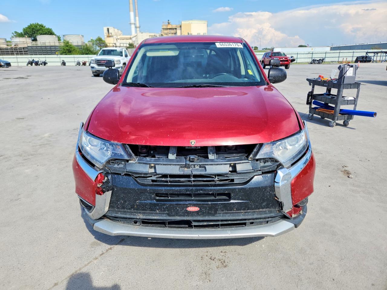 2017 Mitsubishi Outlander Es - Фото 5