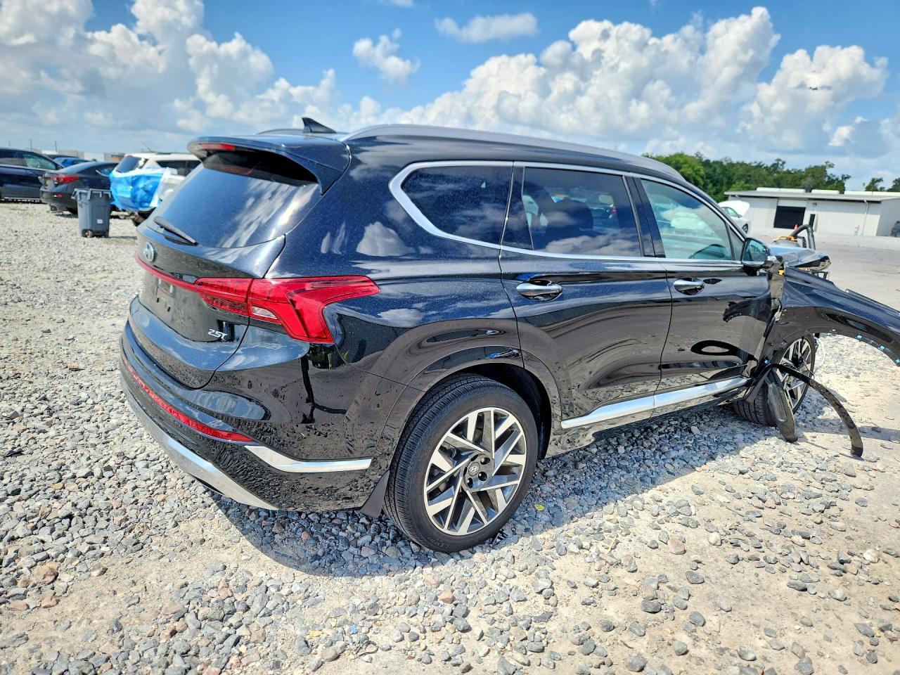 2023 Hyundai Santa Fe Calligraphy - Image 3
