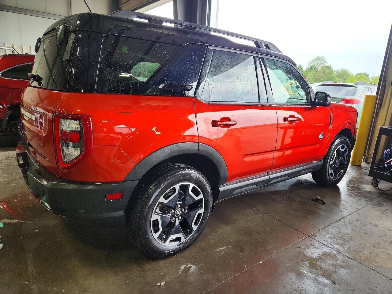 2022 Ford Bronco Sport Outer Banks - Фото 3