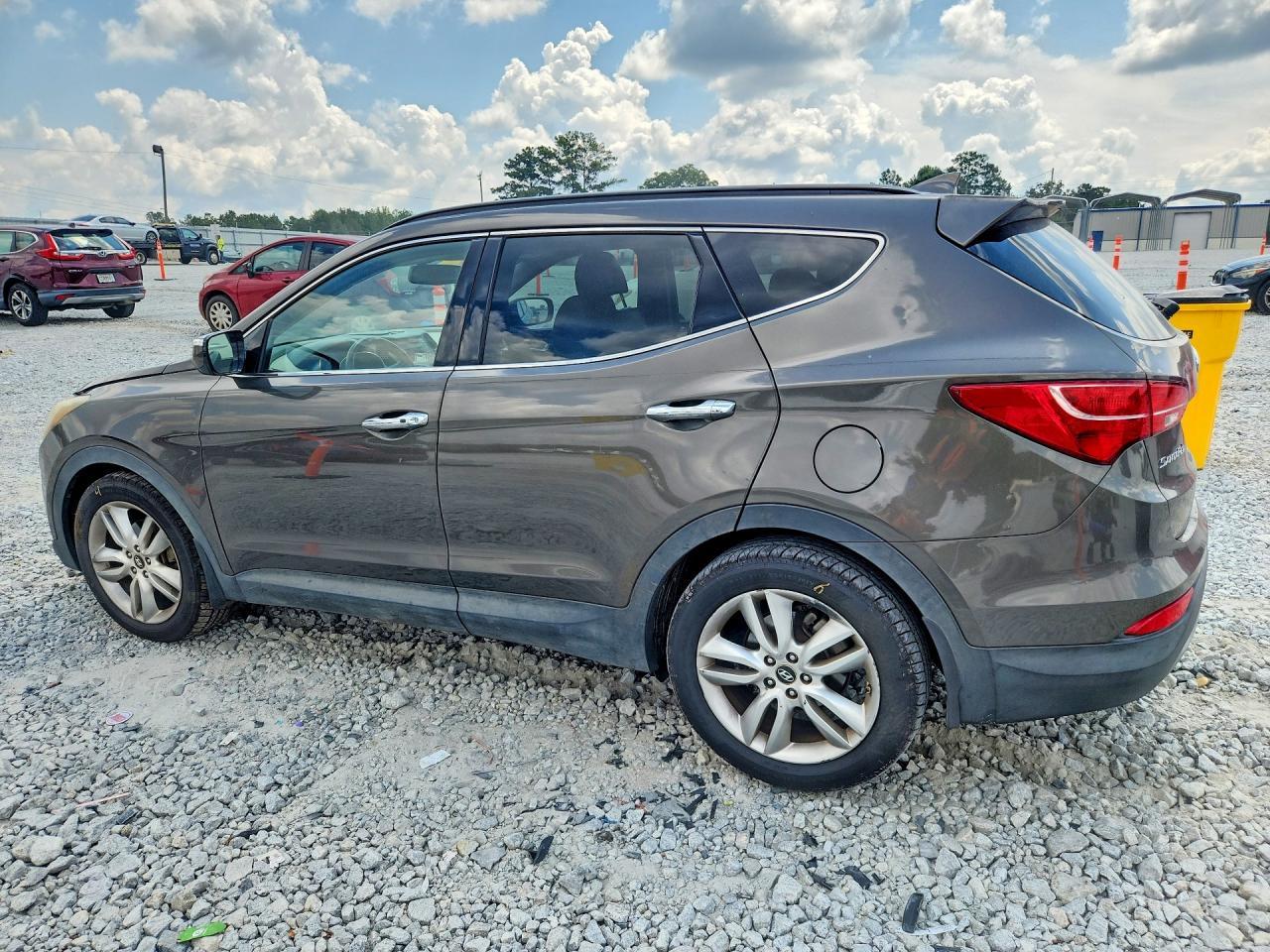2013 Hyundai Santa Fe Sport 2.0T - Image 2