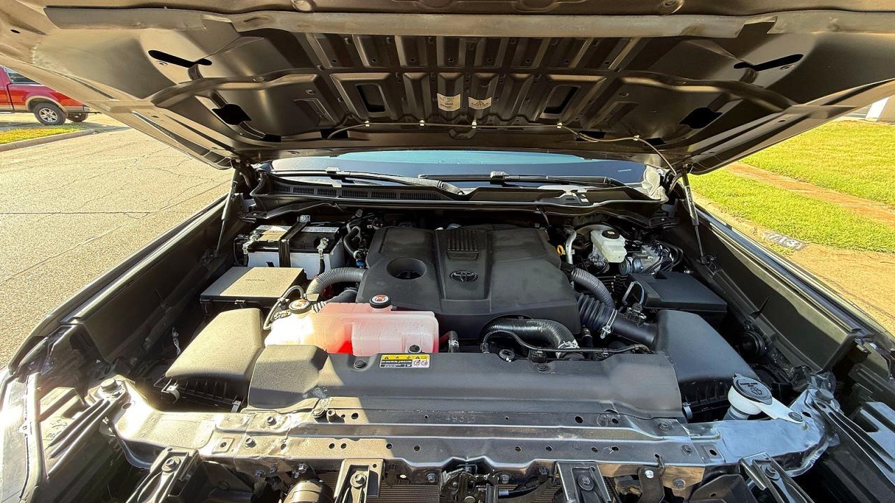 2026 Toyota Tundra Crewmax Sr - Image 7
