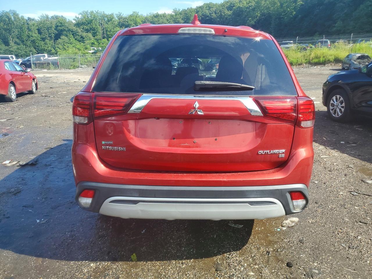 2019 Mitsubishi Outlander Se - Фото 6