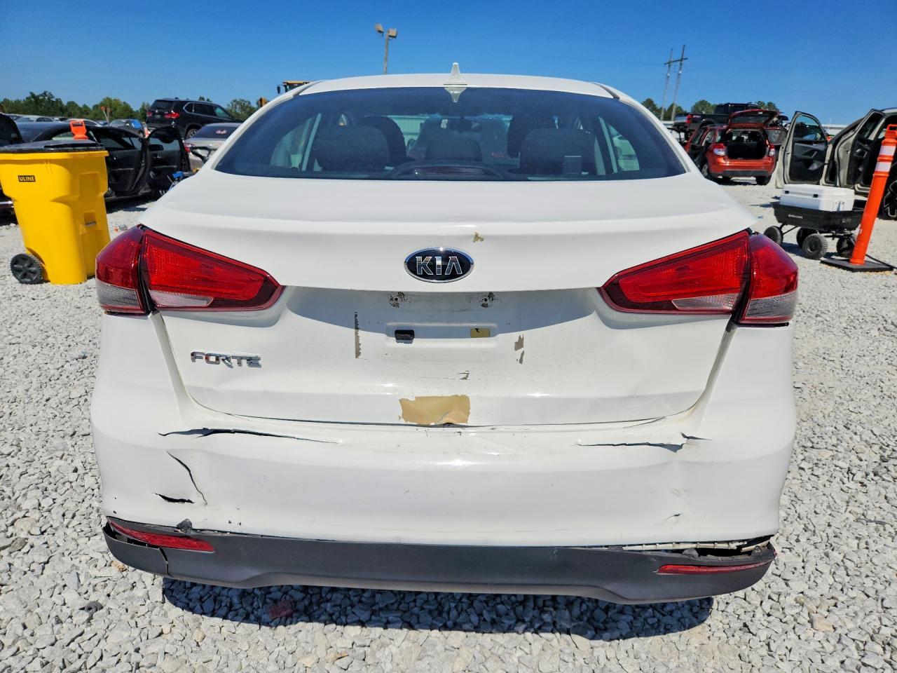 2017 Kia Forte Lx - Фото 6
