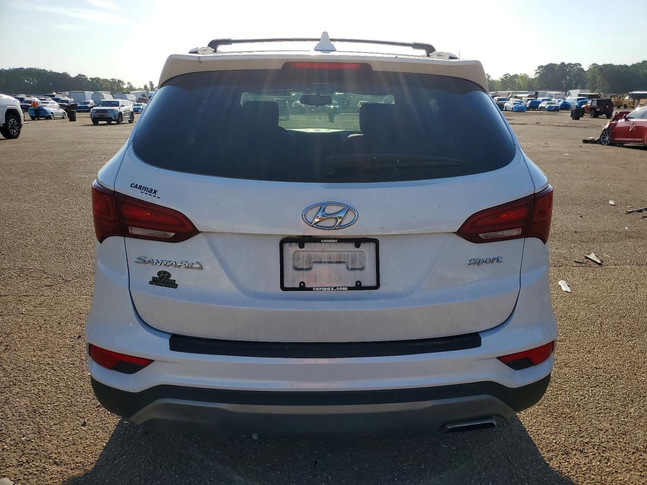 2017 Hyundai Santa Fe Sport 2.4L - Фото 6