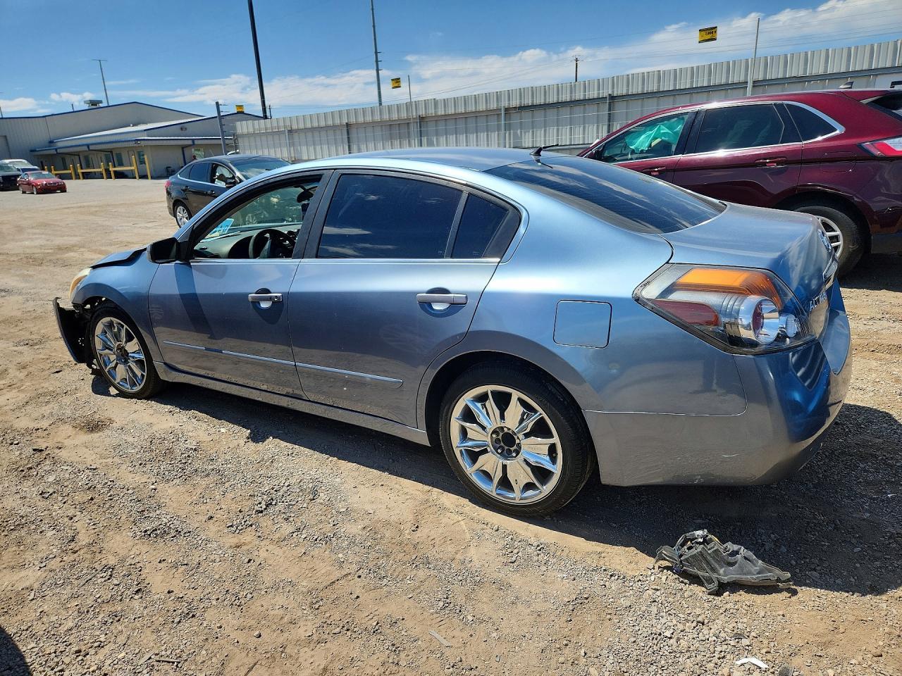 2010 Nissan Altima 2.5 - Фото 2