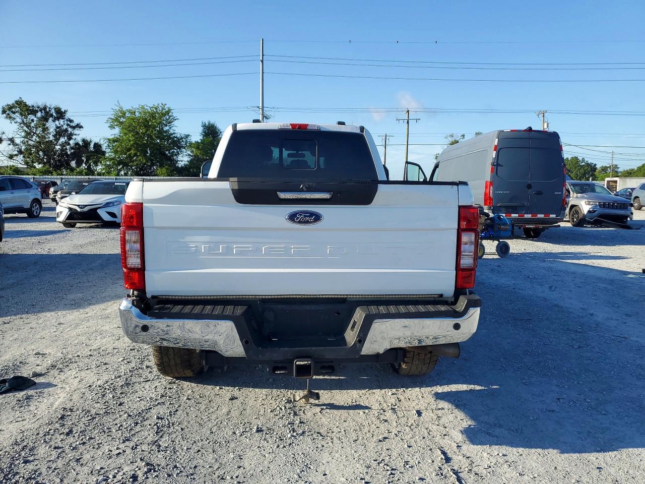 2020 Ford F350 Super Duty - Фото 6