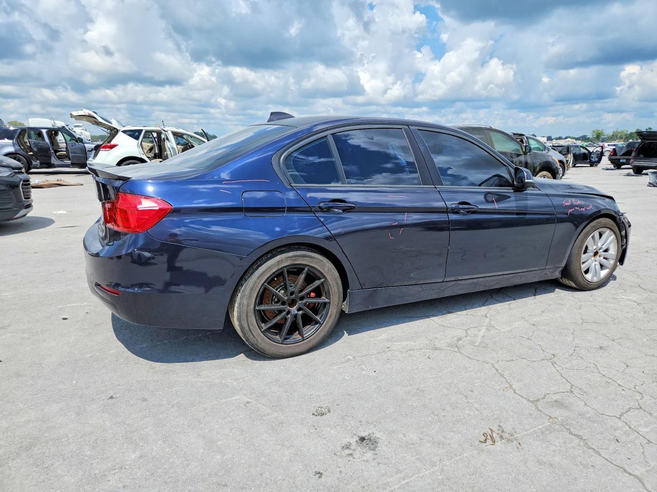 2013 BMW 328 I Sulev - Фото 3