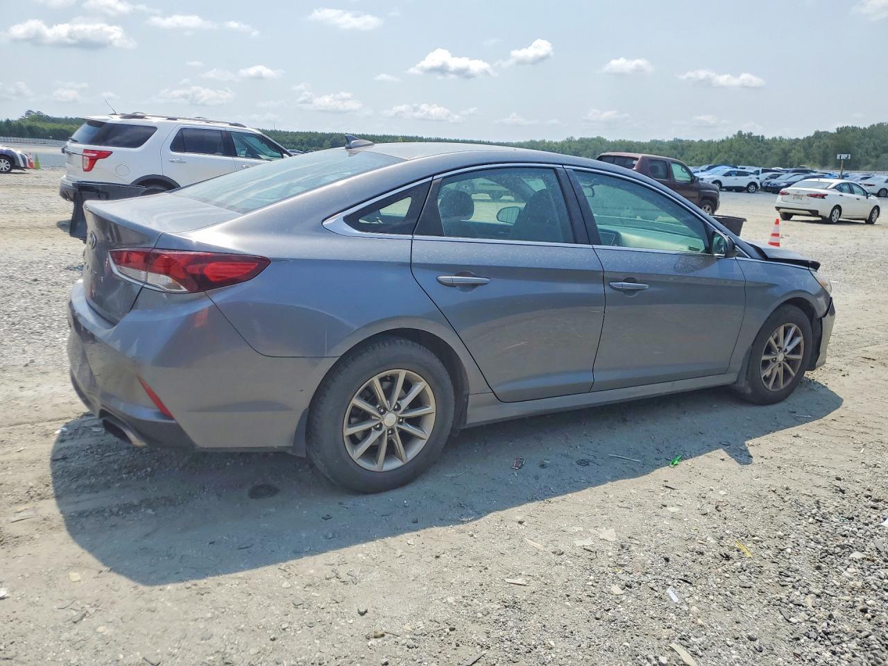 2018 Hyundai Sonata Se - Фото 3