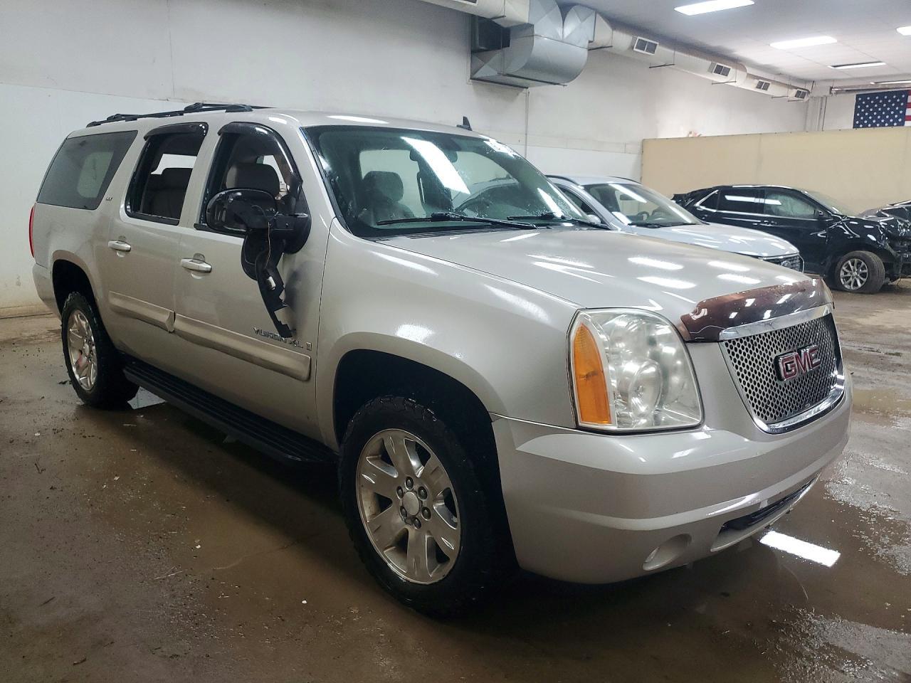 2009 GMC Yukon Xl K1500 Slt - Image 4