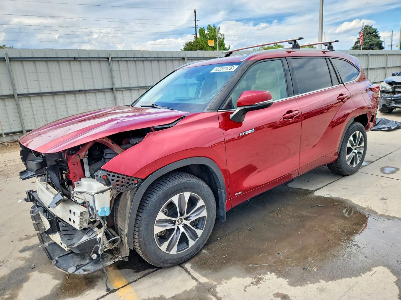 2021 Toyota Highlander Hybrid Xle