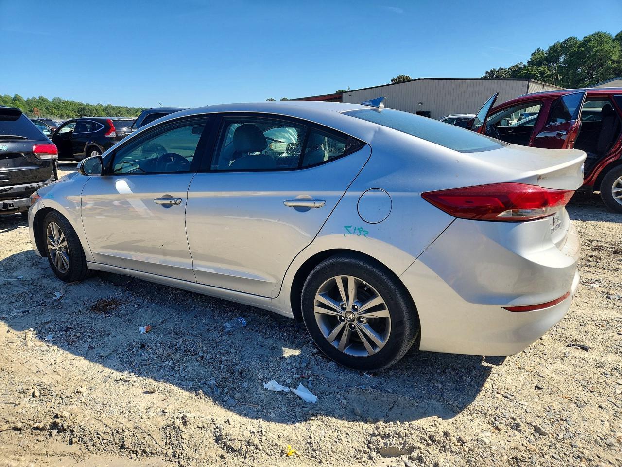 2017 Hyundai Elantra Se - Image 2