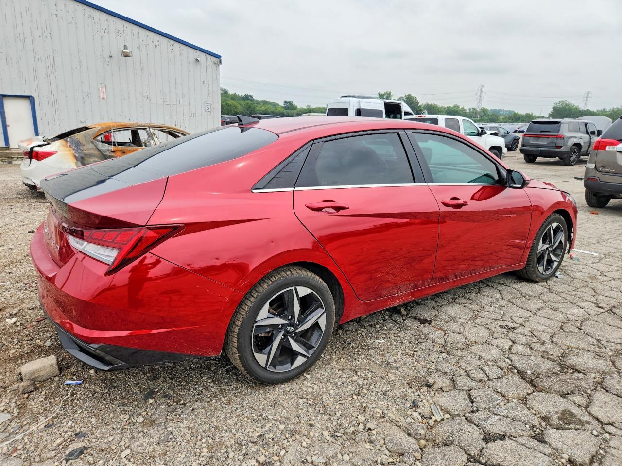 2022 Hyundai Elantra Sel - Фото 3