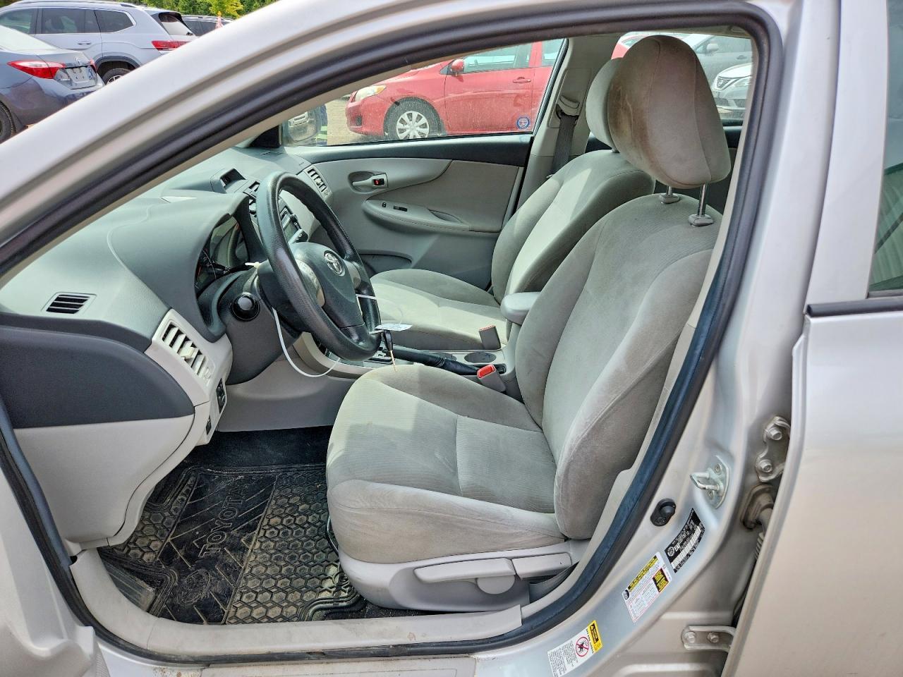 2013 Toyota Corolla - Image 7
